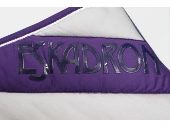 Tapis bicolore rayé Eskadron