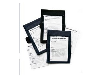 PORTE FICHE MEDICALE CROSS 